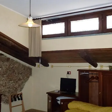 לינה וארוחת בוקר La Casa Di Ely