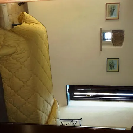 La Casa Di Ely לינה וארוחת בוקר 3*