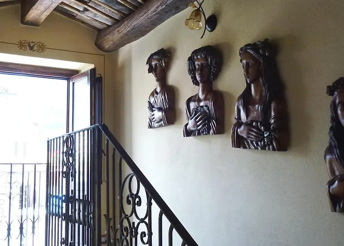 La Casa Di Ely Bed & Breakfast